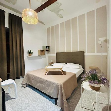 Casa La Cava Bed & Breakfast Taranto Bagian luar foto