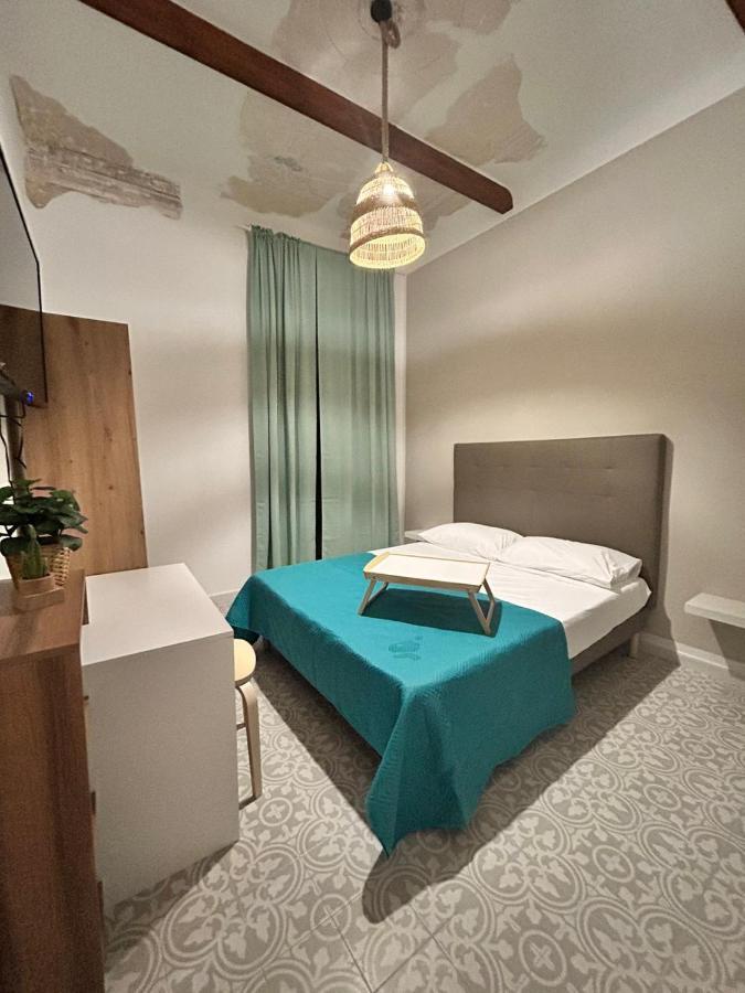 Casa La Cava Bed & Breakfast Taranto Bagian luar foto