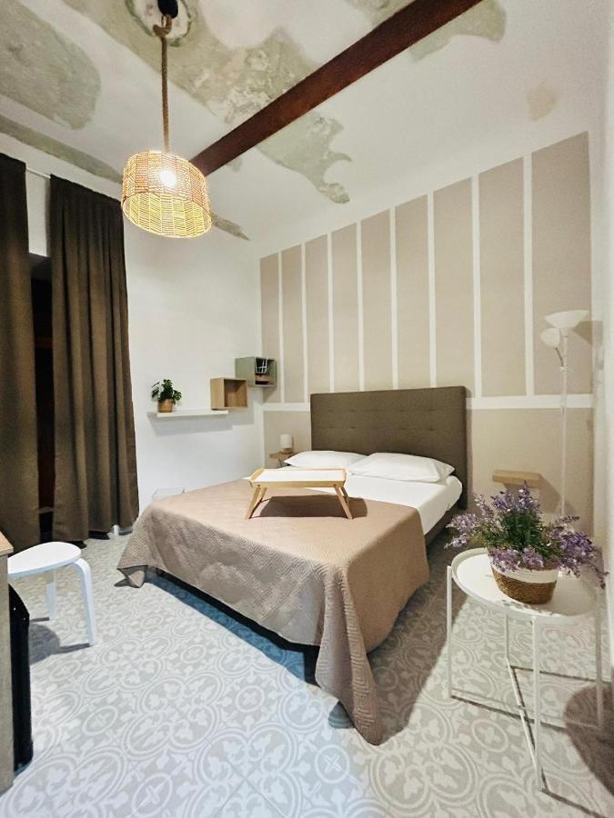 Casa La Cava Bed & Breakfast Taranto Bagian luar foto