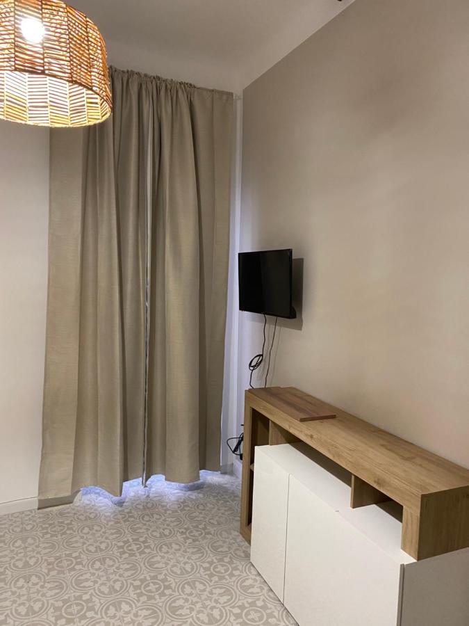 Casa La Cava Bed & Breakfast Taranto Bagian luar foto