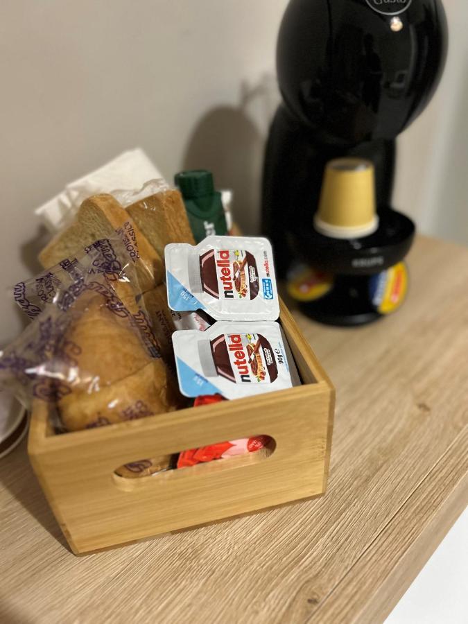 Casa La Cava Bed & Breakfast Taranto Bagian luar foto